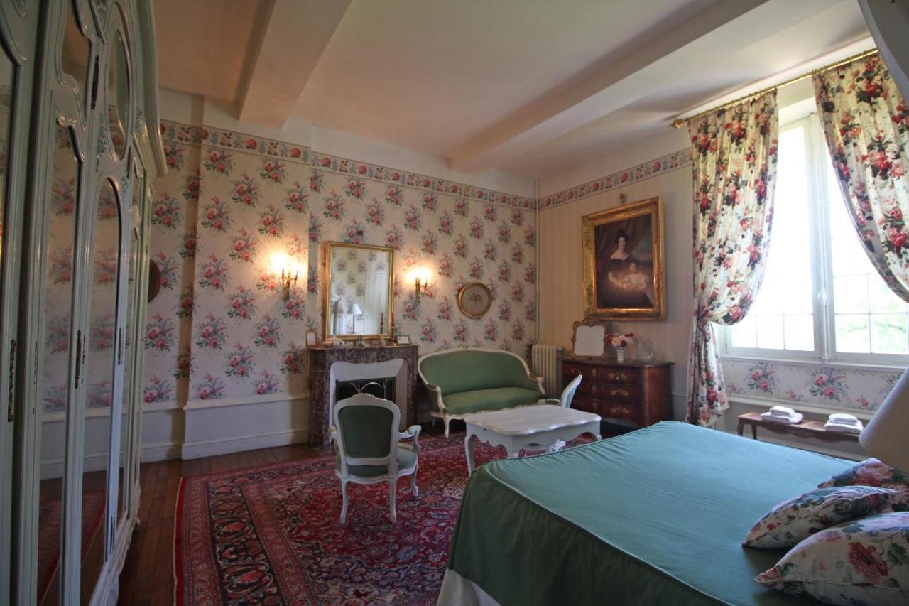 Chateau De La Chabroulie Isle ภายนอก รูปภาพ