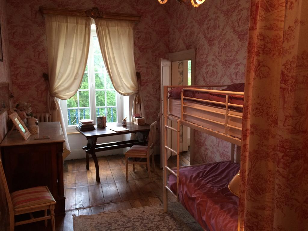 Chateau De La Chabroulie Isle ภายนอก รูปภาพ