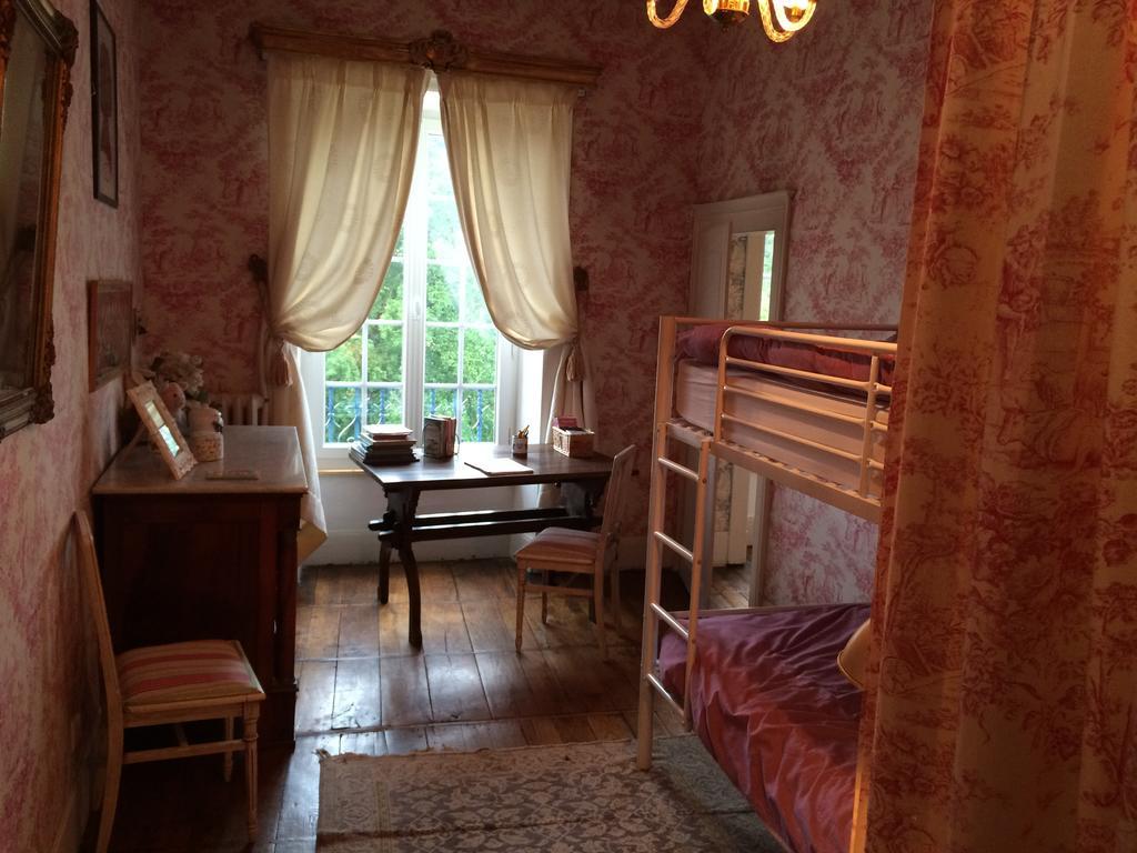 Chateau De La Chabroulie Isle ภายนอก รูปภาพ